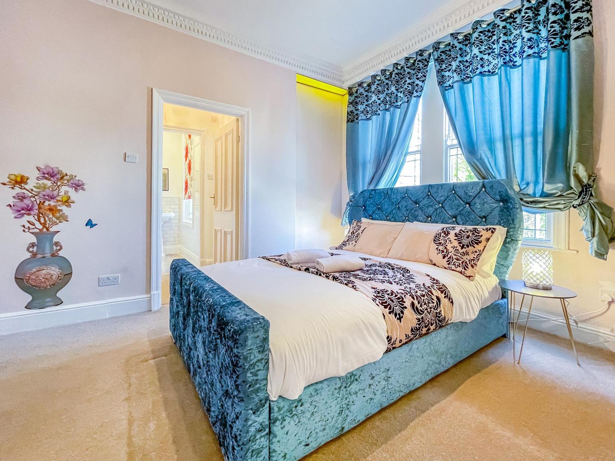 *Rf9Bc* For Your Most Relaxed & Cosy Stay + Free Parking + Free Fast Wifi * 리즈 외부 사진